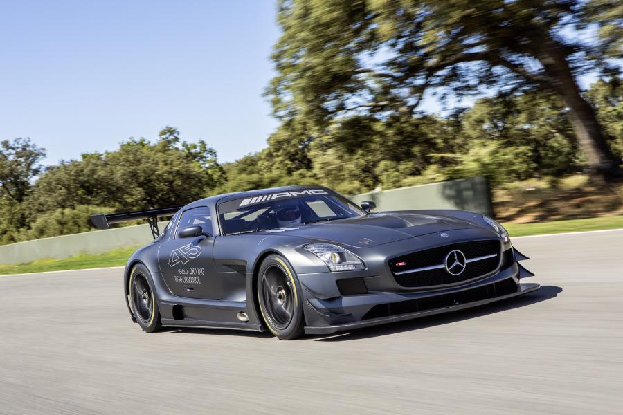  Mercedes-Benz SLS AMG GT3 45th Anniversary 2012 года  (фото 21 из 30)